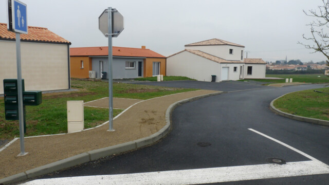 Haut des Tenauderies Aigrefeuille sur Maine terrains