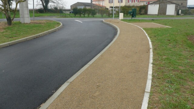 Haut des Tenauderies Aigrefeuille sur Maine terrains